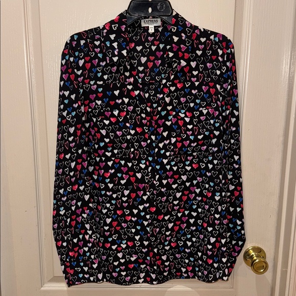 Express Multicolor Heart Pattern Blouse - Picture 1 of 3